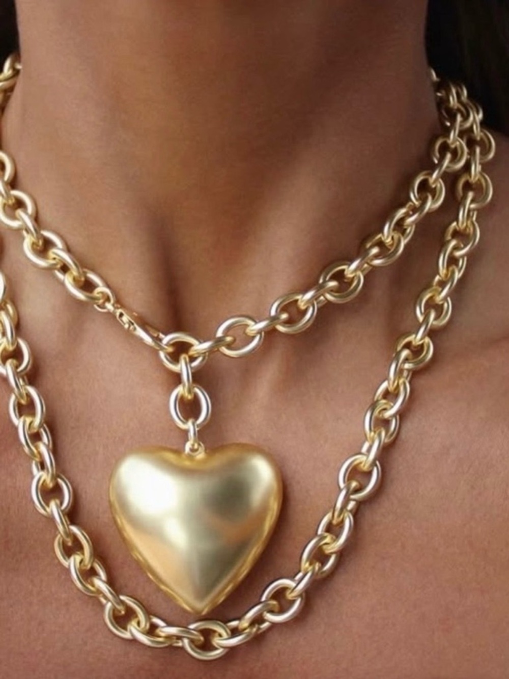 Gold Heart Pendant Chunky Chain Necklace - Women Jewelry